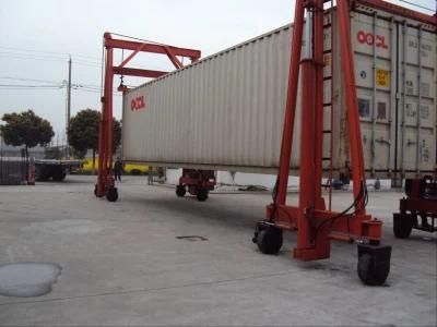 Premium Quality 36t-40t Portable Container Crane Lift Equipment for Seaport Transportation with CE (BSLD300-400)
