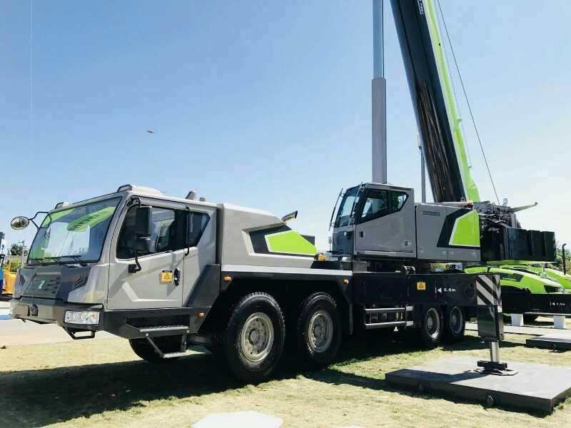 Zoomlion 100 Ton Hydraulic Mobile Truck Crane Ztc1000