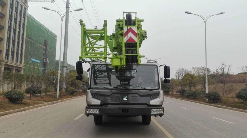 Zoomlion 25ton Mobile Truck Crane Ztc251V451 Hydraulic Crane with 5 Section Boom