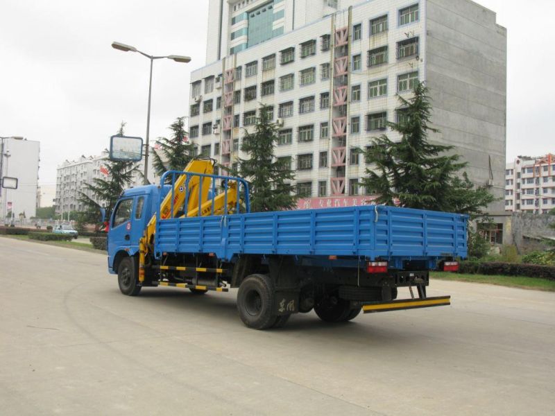 Heavy Capacity Truck Mounted Mobile Crane Loading Cargoes