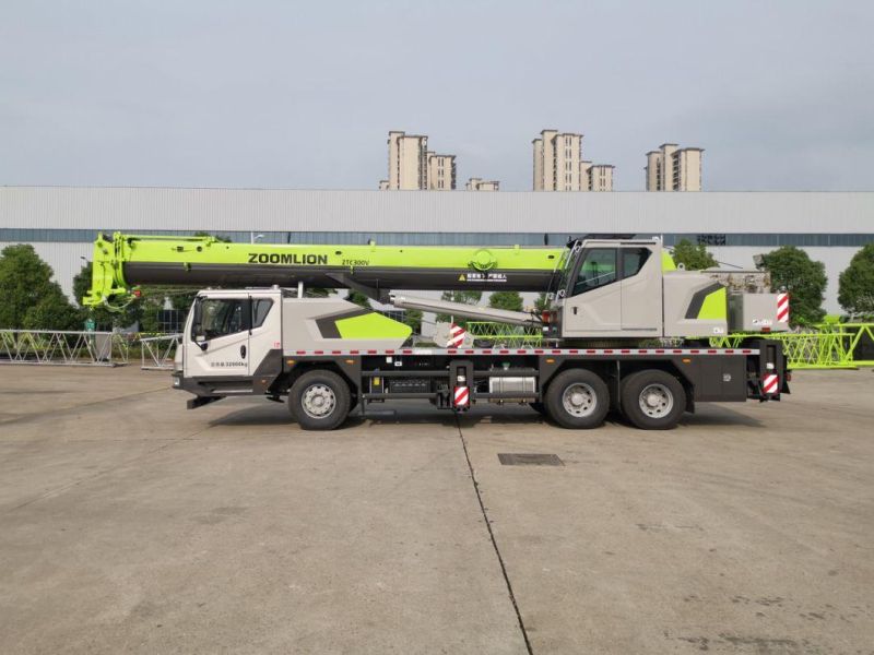 Zoomlion 30ton Truck Crane Ztc300V532 with High Efficiency Hot Sale