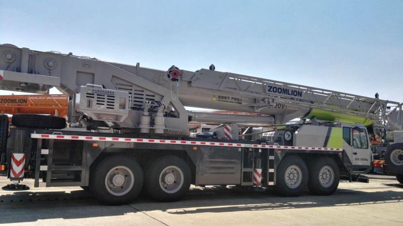 Famous Brand Zoomlion Lifting Machine 100 Ton Ztc1000V Mobile Truck Crane in The Stock