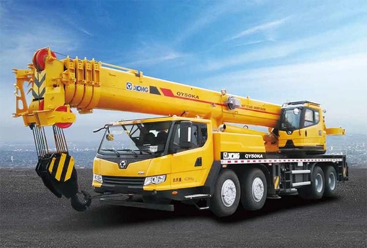 Five Section Booms Hydraulic Engineering Machinery 50t Truck Crane
