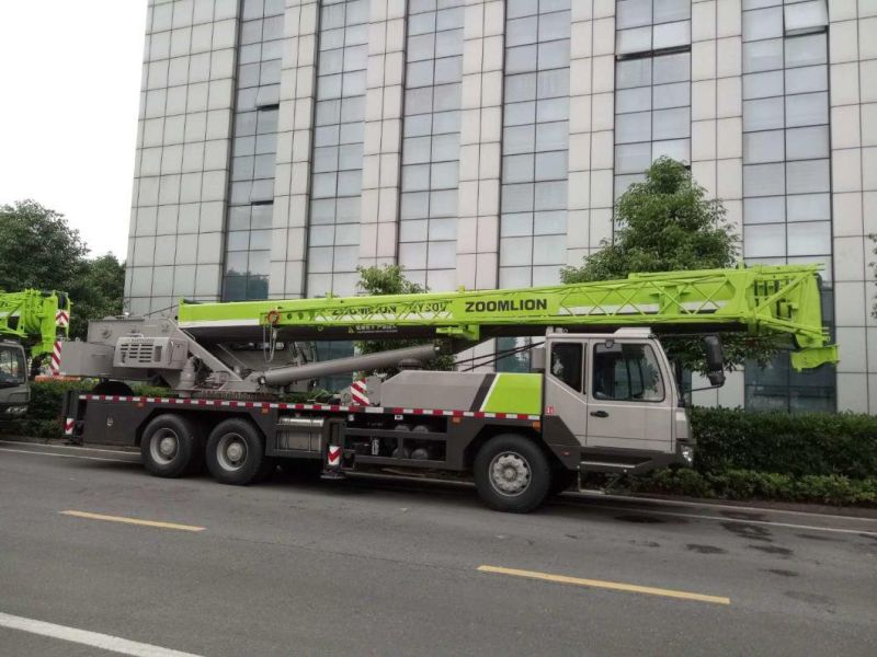 Zoomlion Lifting 30 Ton Hydraulic Mobile Crane (QY30V532)