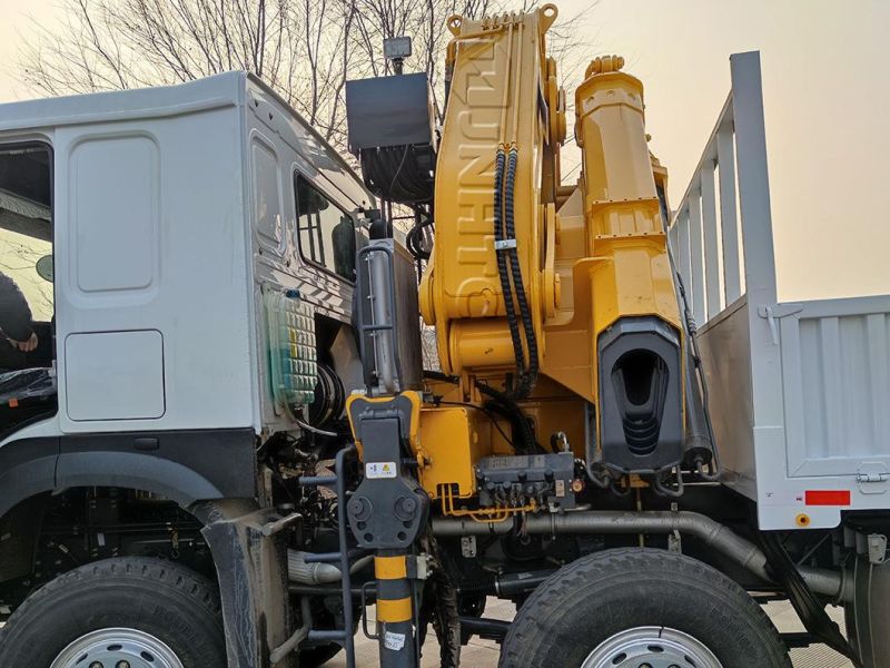 2022 Chinese Whosale Price Sinotruk HOWO 8X4 Cargo Truck with 12 Tons Knuckle Boom Crane Truck