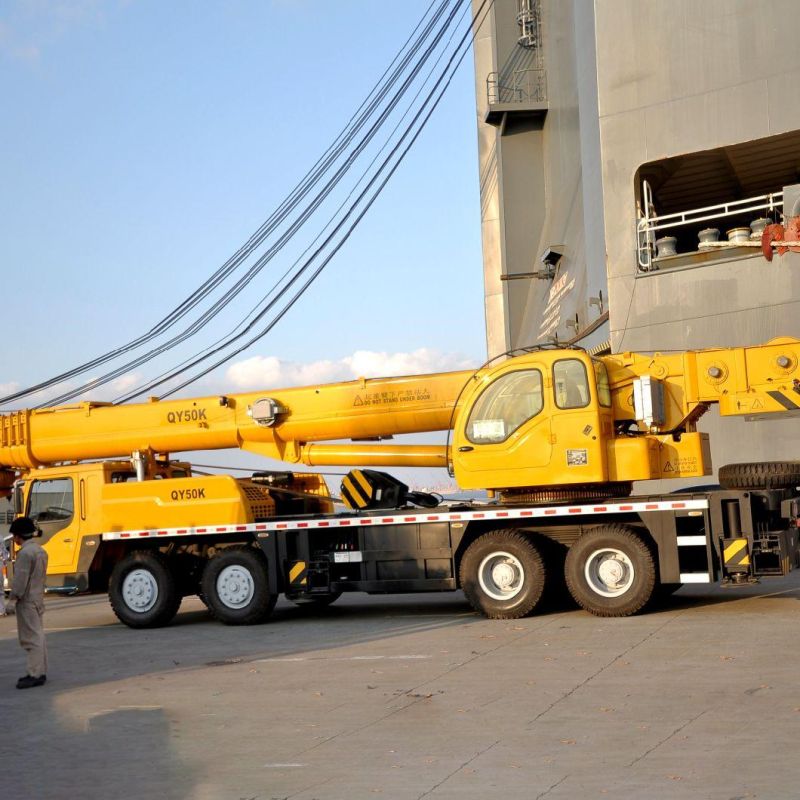 Mobile Crane 50 Ton Crane Mobile with 5 Section Booms on Sale Qy50kd