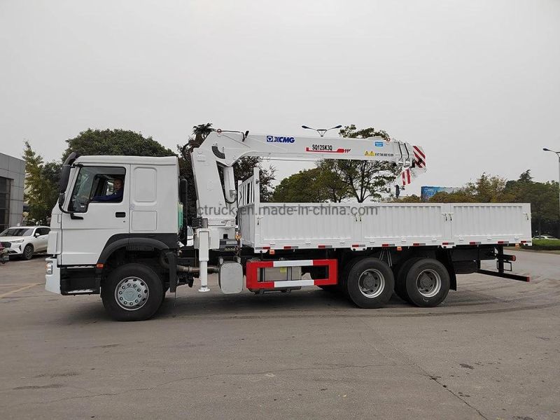 Japan Brand 12 Tons Truck Mounted with Crane