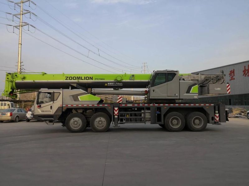 Zoomlion 70 Ton Mobile Truck Crane Ztc700V552 in Kenya