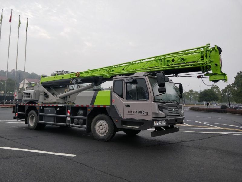 Zoomlion 12 Ton Small Truck Crane (ZTC121V461)