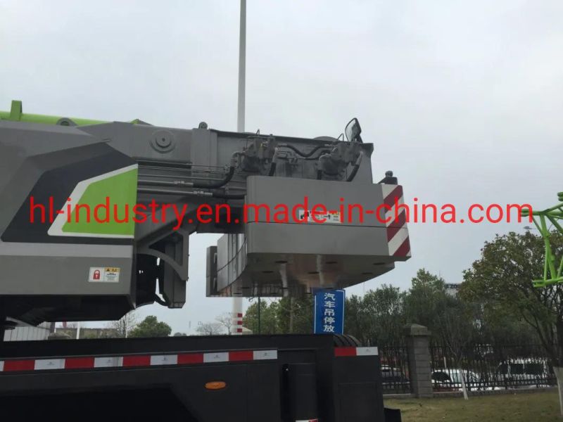 Zoomlion 80 Ton Mobile Truck Crane with Right Hand Drive Truck Crane with Best Lifting Crane Peformance