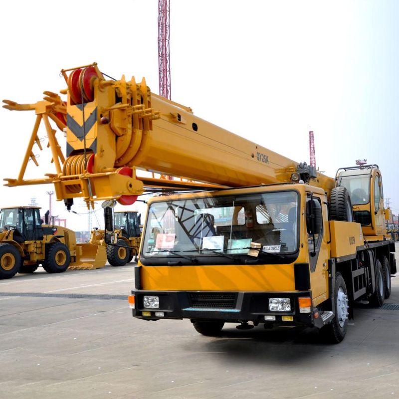 Hot Selling Lifting Construction Equipment 25 Ton Small Mobile Truck Crane Qy25K5d