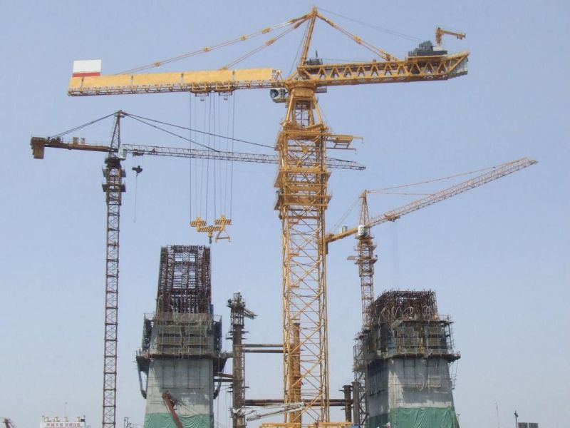 Zoomlion Brand 8t Mobile Tower Crane with Cabin