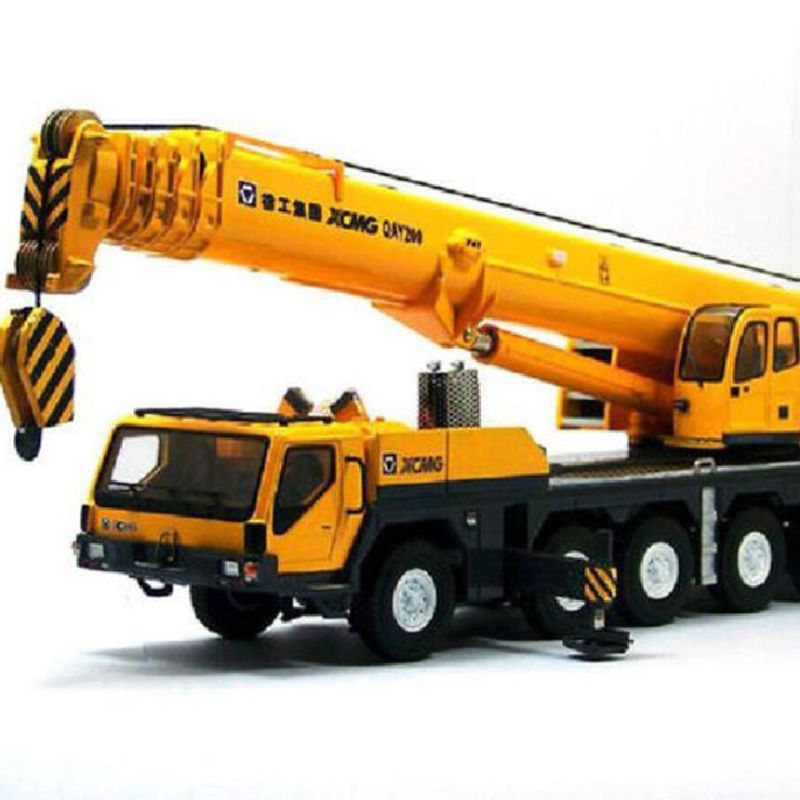 China 220t New All Terrain Crane Qay220 All Wheel Drive