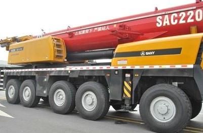 Long Service Life 220 Ton All Terrain Crane