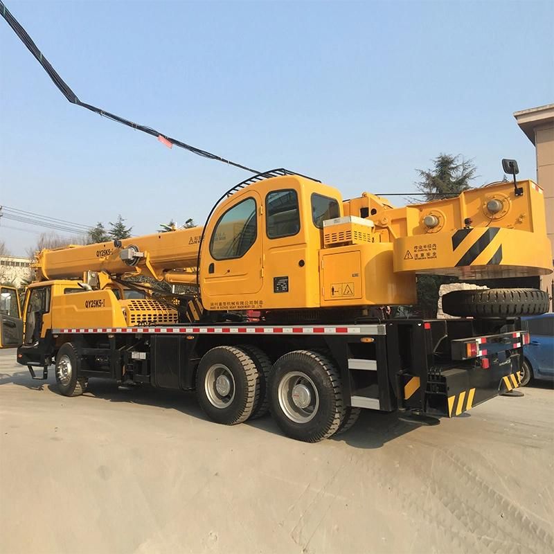 Construction Machine 20t Mobile Crane Qy25kc for Sale