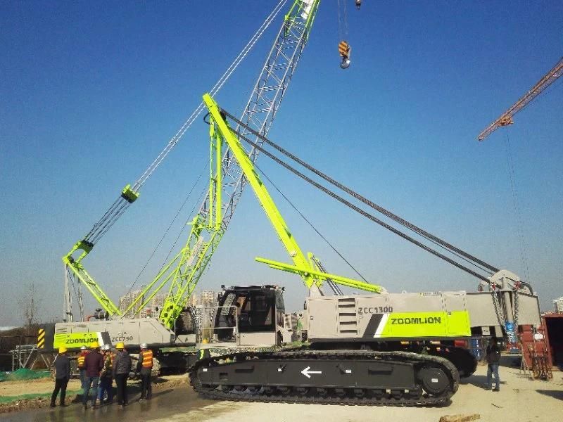 Zoomlion Large Crawler Crane Zcc1300 130 Ton Truck Crane in Stock