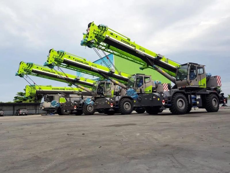 Zoomlion 100ton Rough Terrain Crane Rt100 with Import Engine