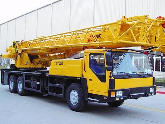 Lifting Height 50.2m Truck Crane 30 Ton Mobile Cranes Qy30K5c