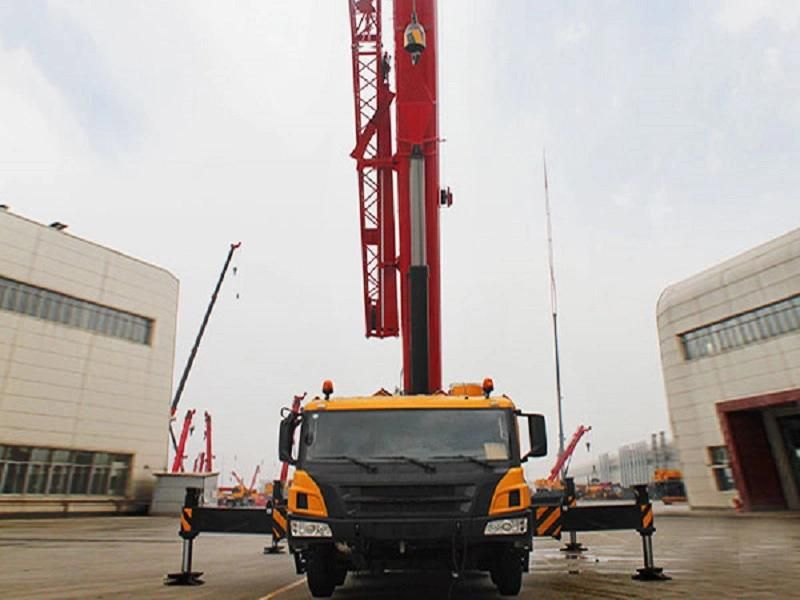 China Brand New Stc300e 30 Tons Mobile Truck Crane with Good Price for Sale