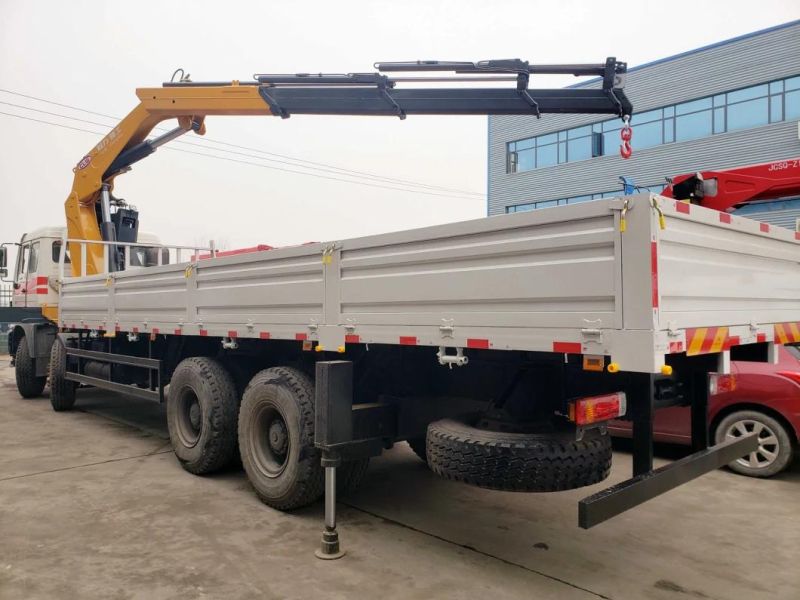 North Toward Heavy Truck Timber Transport Truck 8X4 Logging Truck with Folding Type International Famous Brand Crane