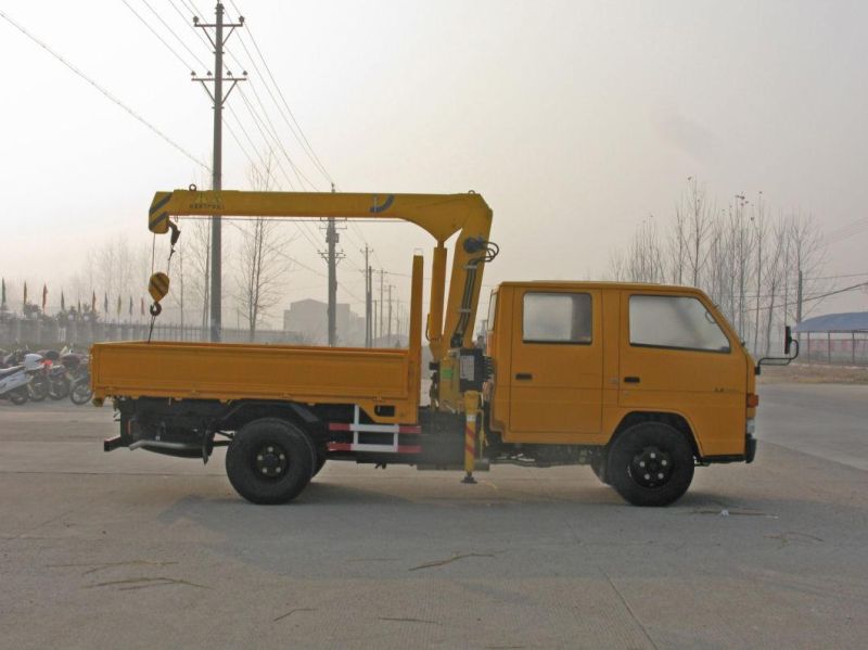 Jmc/JAC/Isuzu Double Cabin Telescopic Boom Construction Machine 2ton Truck Mounted Crane 3.2ton Truck with Crane