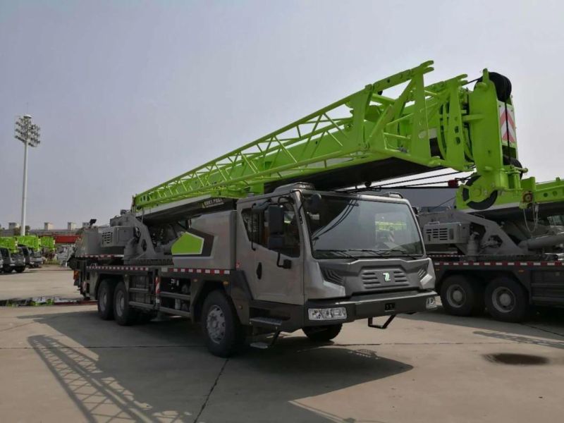 Zoomlion Official 25 Ton Telescopic Mobile Crane Boom Truck Crane Ztc251V451