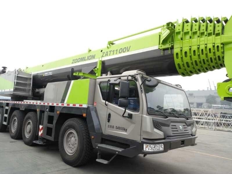 Zoomlion Ztc1100 110 Ton Mobile Crane Telescopic Boom Truck Crane Hoisting Heavy Goods