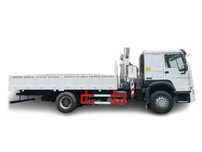 Chinese Famous Brand Sinotruk HOWO Euro 2 Engine 6.3ton 8ton Cargo Box Crane Truck in Stock