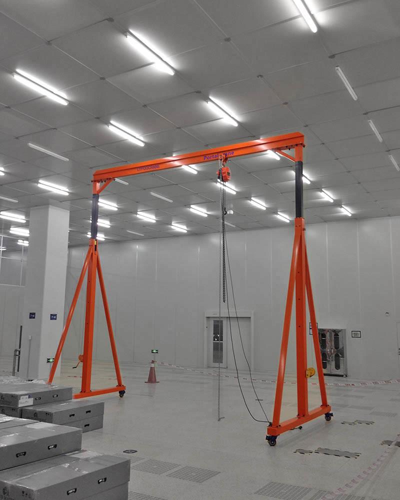 5t Mobile Gantry Crane with Height Adjustable by Manual Winch