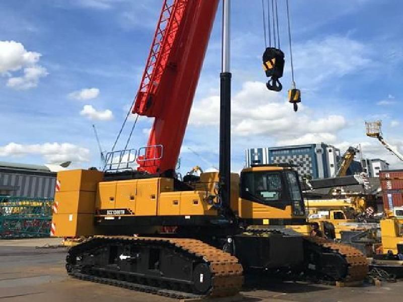 China 135 Ton Crawler Crane Sca1350A with 76m Boom