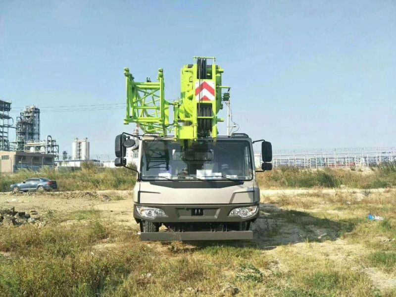 China 25 Ton Zoomlion Mobile Truck Crane Ztc250V531/Ztc250V431