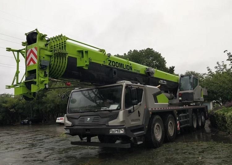 Cheapest Price Zoomlion 70ton Truck Crane Ztc700V552 New Crane for Sale