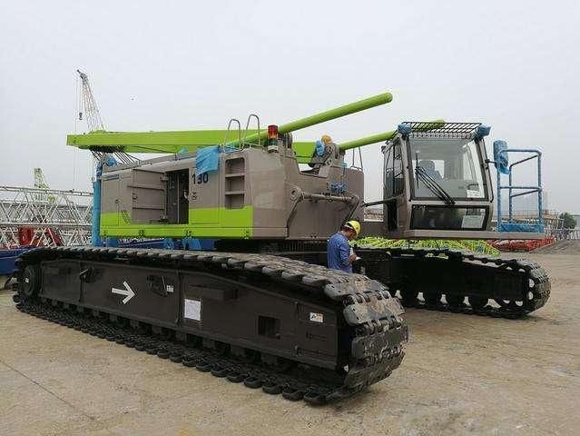 Sinomada 100ton Crawler Crane Zcc100h with Imported Engine