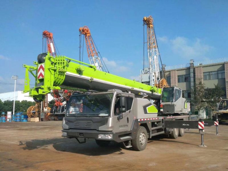 Zoomline 80 Ton Truck Mobile Crane Ztc800V with Spare Parts