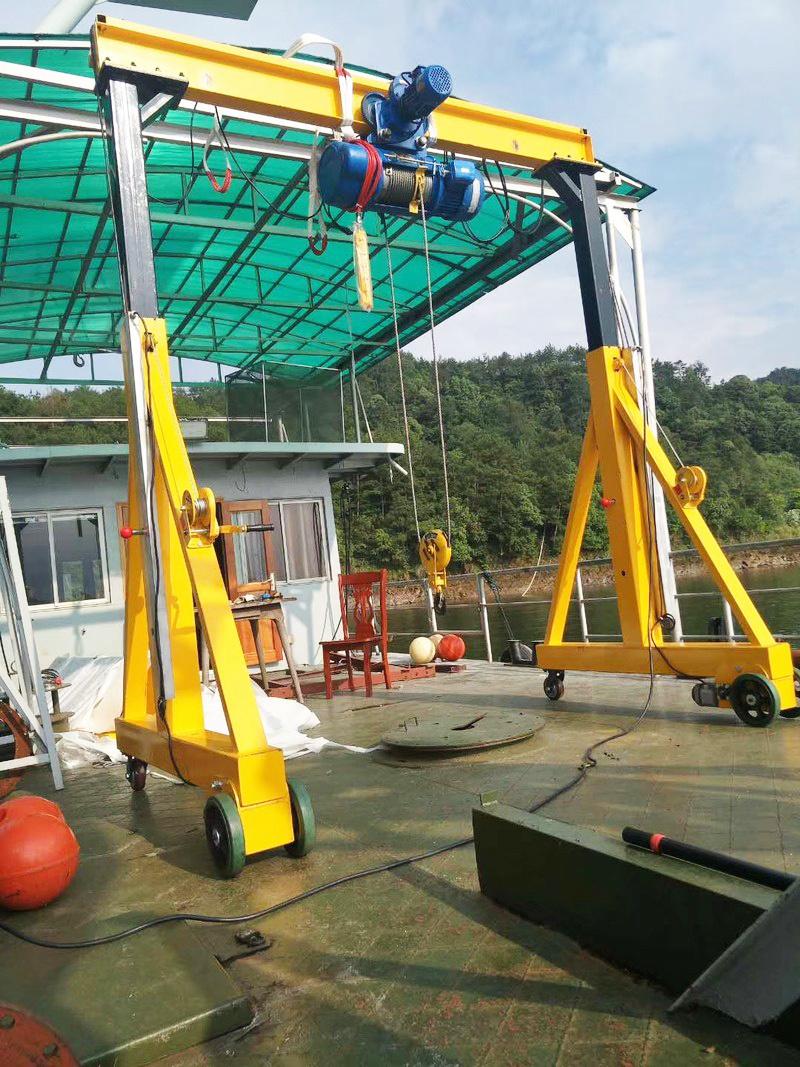 Height Adjustable Manual Portable Gantry Crane, No Rail Crane