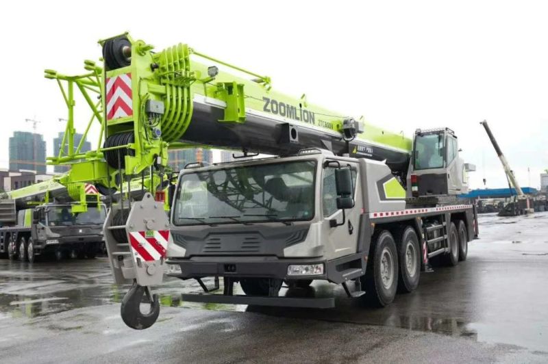 Chinese Brand Zoomlion 55tons Truck Crane Ztc550V532 with Cheap Price for Sale