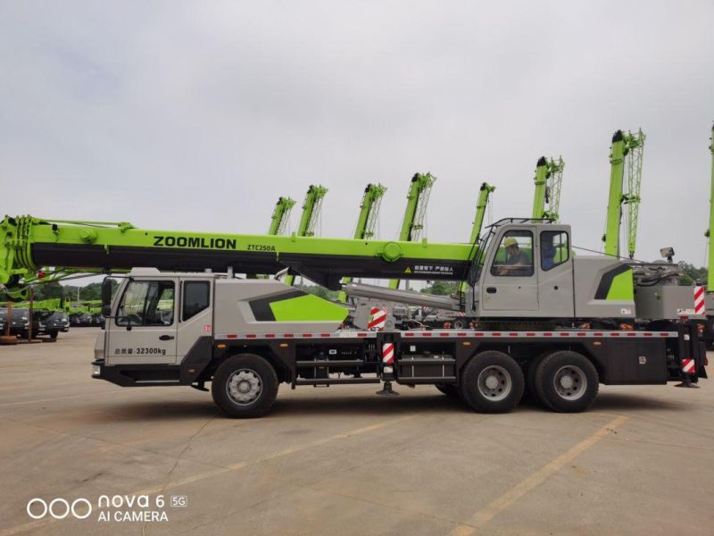Zoomlion 25 Tons Construction Lifting Machinery Telescopic Boom Mobile Truck Crane Ztc250V552
