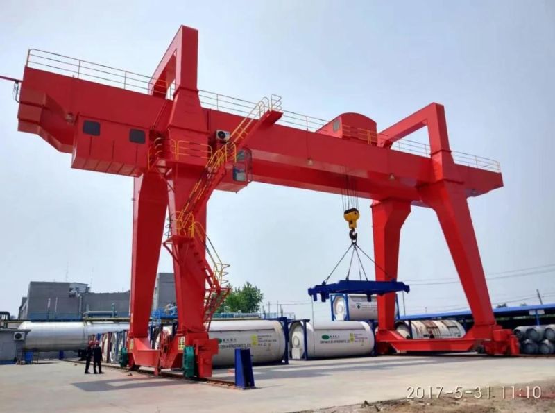 40t 50t 80t 100t Heavy Duty Construction Container Double Girder Gantry Crane with Winch Trolley, Cabin and Cable Reel, Spreader