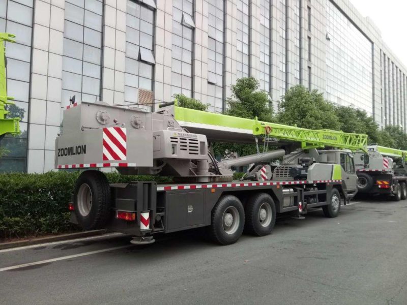 Zoomlion Lifting 30 Ton Hydraulic Mobile Crane (QY30V532)