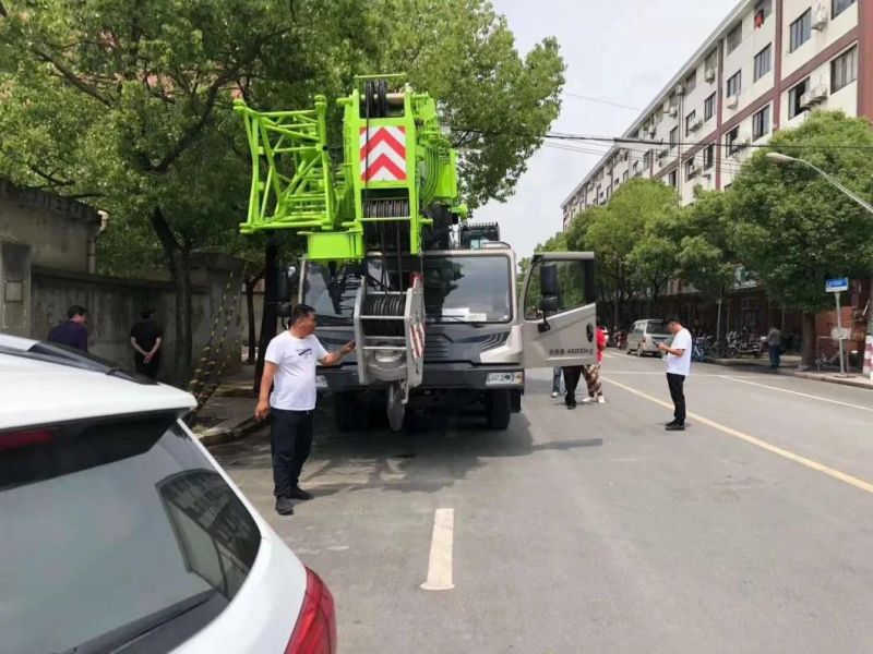 45m Truck Crane 60 Ton Heavy Crane with Hook
