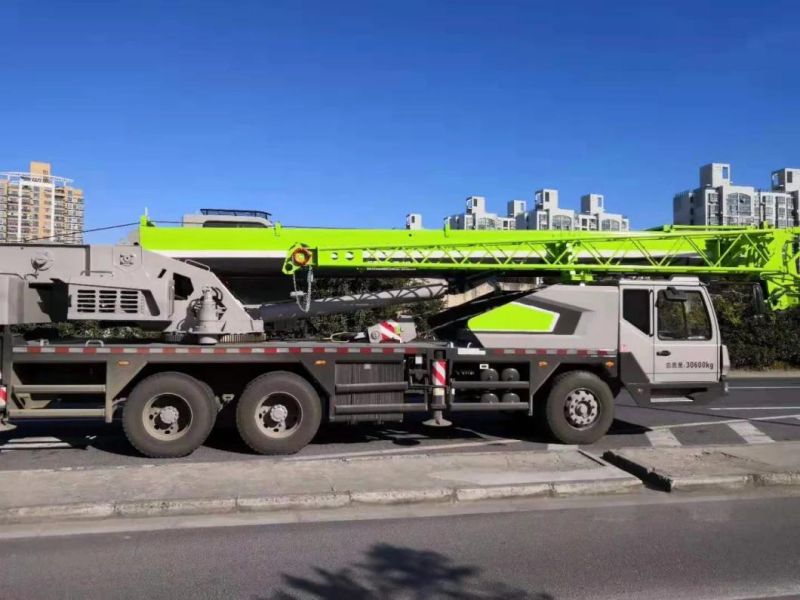 55 Ton Telescope Hydraulic Truck Crane Ztc550V532