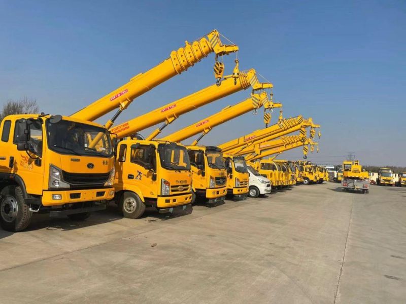 Crane Manufactured Factory Price 7-12ton Telescopic Boom Truck-Mounted Crane