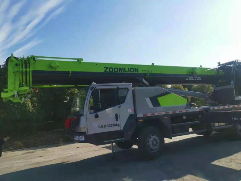 Famous Brand Zoomlion 35 Ton Heavy Duty Telescopic Boom Truck Crane Ztc350h with Weichai Engine