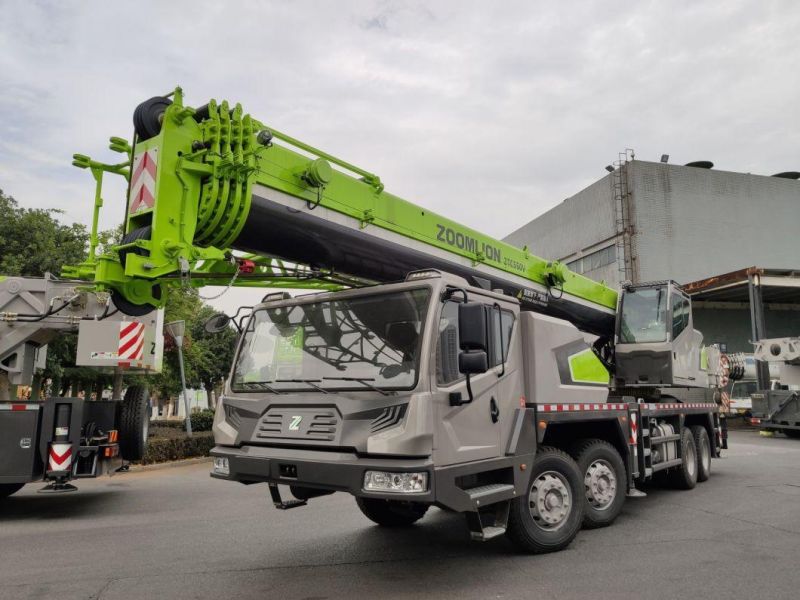 Zoomlion 55 Ton Truck Cranes Ztc550V532 with Euro III Emission Standard