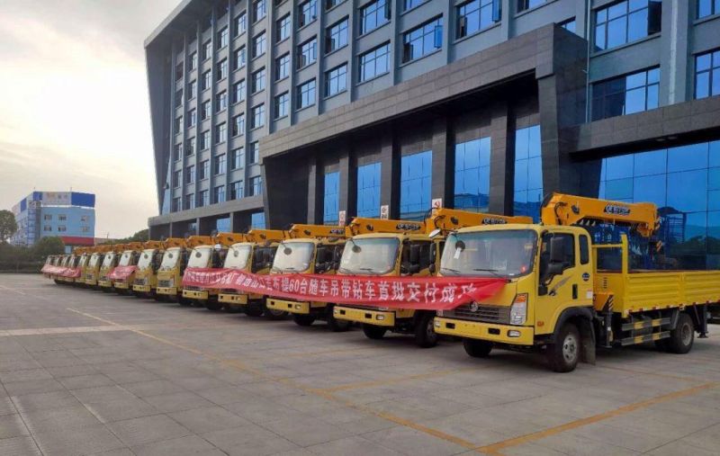 HOWO 4X2 Hydraulic Hoisting Truck Mounted Loading Crane Constructionlifting Machine With5ton Truck with 4 Arms Knuckle Boom Crane Optional Rig Drill Well