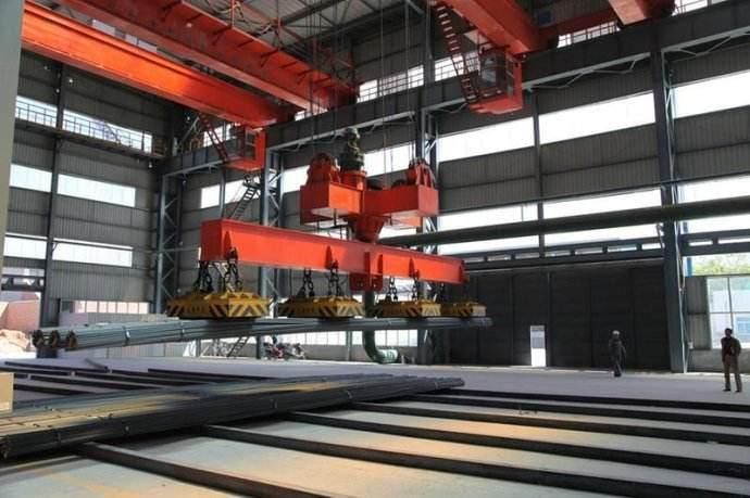 Top Quality Double Girder Electromagnet Overhead Crane for Steel Mills Using