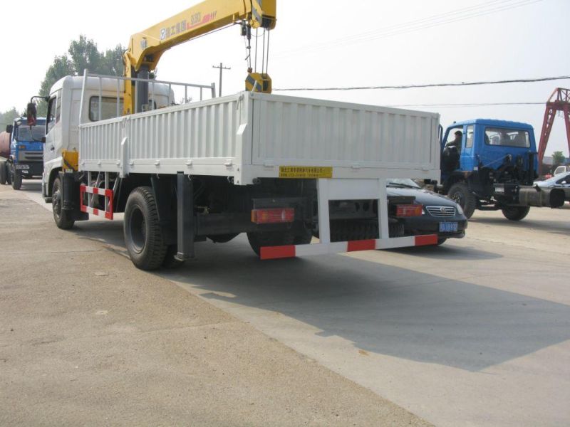 4*2 Dongfeng Truck Mounted with 8 Ton Knuckle Arm Crane Truck