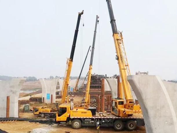 China 70ton New Mobile Crane 5-Booms Qy70kh 60m Lifting Height