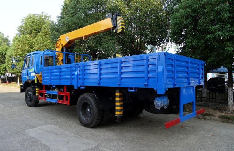 Dongfeng 4X2 Truck with Trucks Crane 6t Heavy Lifting Equipment Mobile Crane 7ton Telescopic Boom Truck Mounted Crane Construction Crane Truck