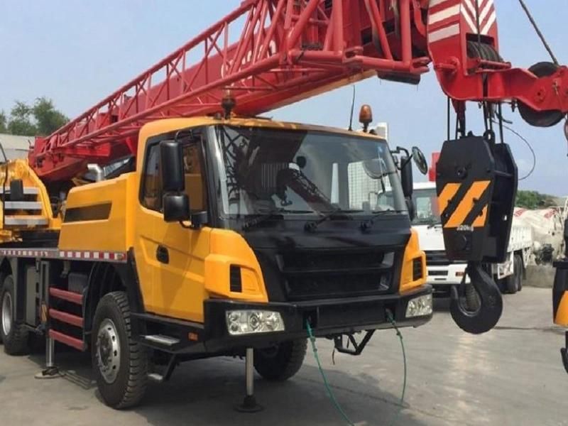 China Brand New Stc300e 30 Tons Mobile Truck Crane with Good Price for Sale